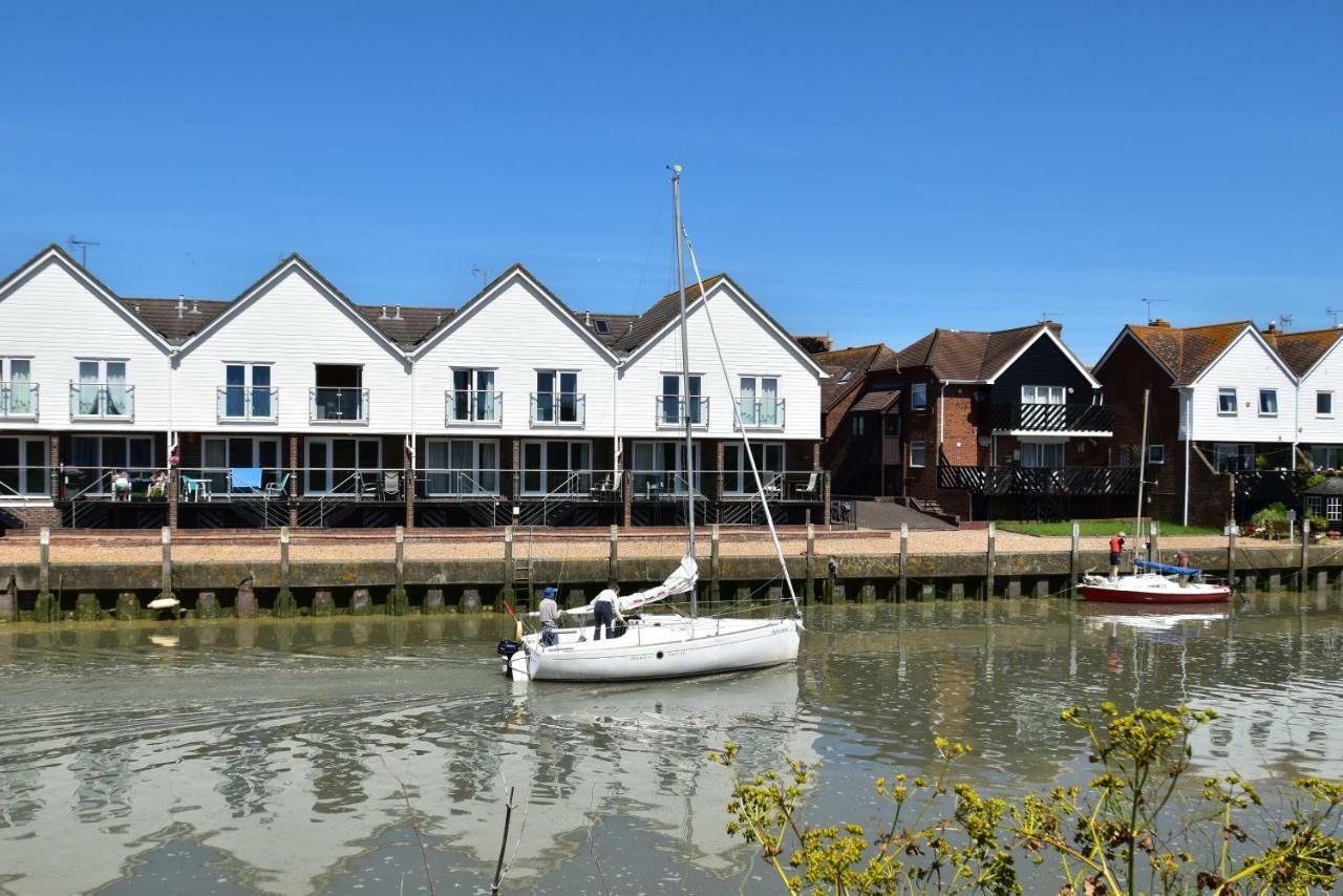Waterside Rye